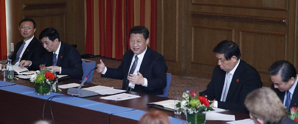 習(xí)近平同德國漢學(xué)家、孔子學(xué)院教師代表和學(xué)習(xí)漢語的學(xué)生代表座談