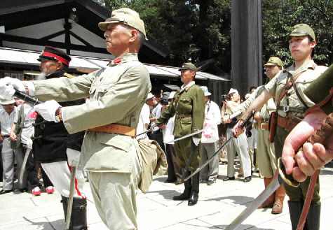 日本的未來正在被右翼綁架？