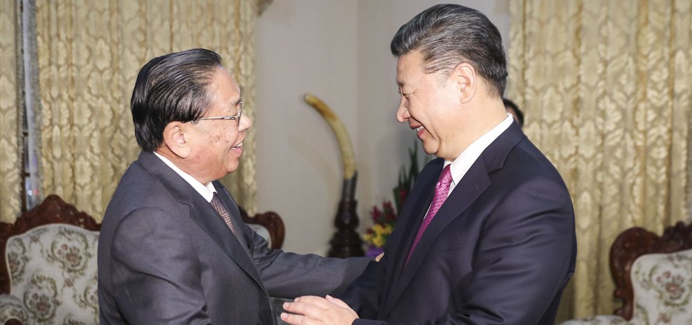 習(xí)近平會(huì)見老撾人民革命黨中央委員會(huì)前總書記、前國(guó)家主席朱馬里