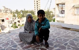 上學夢何處安放&mdash;&mdash;敘利亞女孩阿明娜的危樓生活