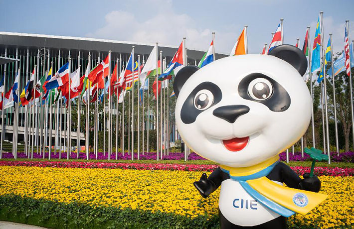 新華時(shí)評(píng)：再推&ldquo;五大開(kāi)放舉措&rdquo;，中國(guó)宣示了什么？